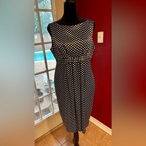 Jessica Howard Petite Black & White Polka Dot Sheath Dress - Size 10P